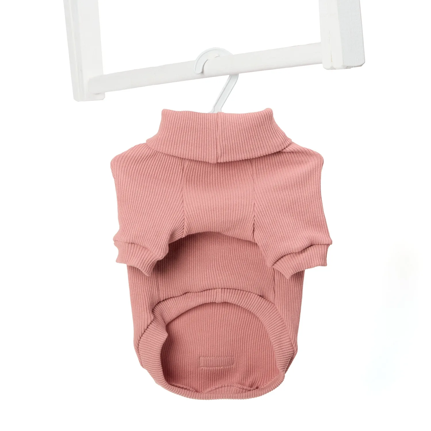 Cacharrel para Caes Bichinho Chic Rose no cabide-01